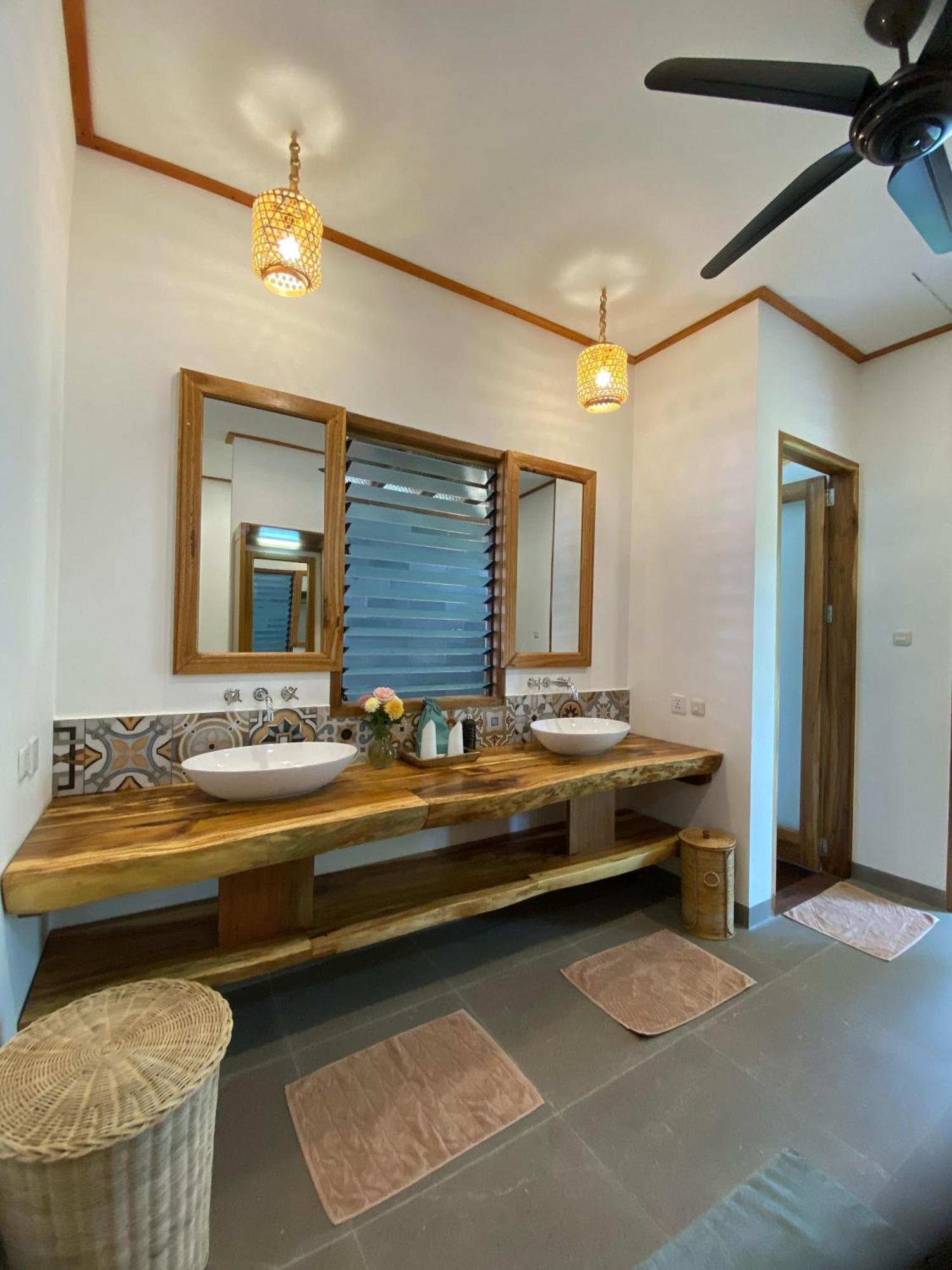 מנאדו Murex Dive Resort מראה חיצוני תמונה